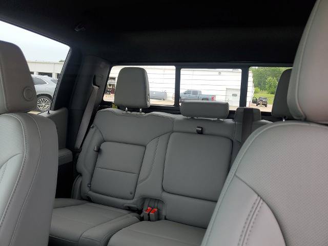 New 2026 GMC Sierra 1500 SLT w/ SLT Premium Plus Package AWD/4WD image 28