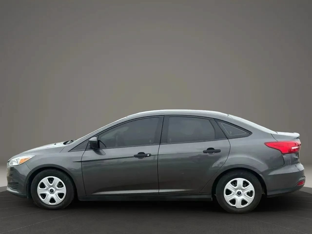 Used 2015 Ford Focus S FWD image 8