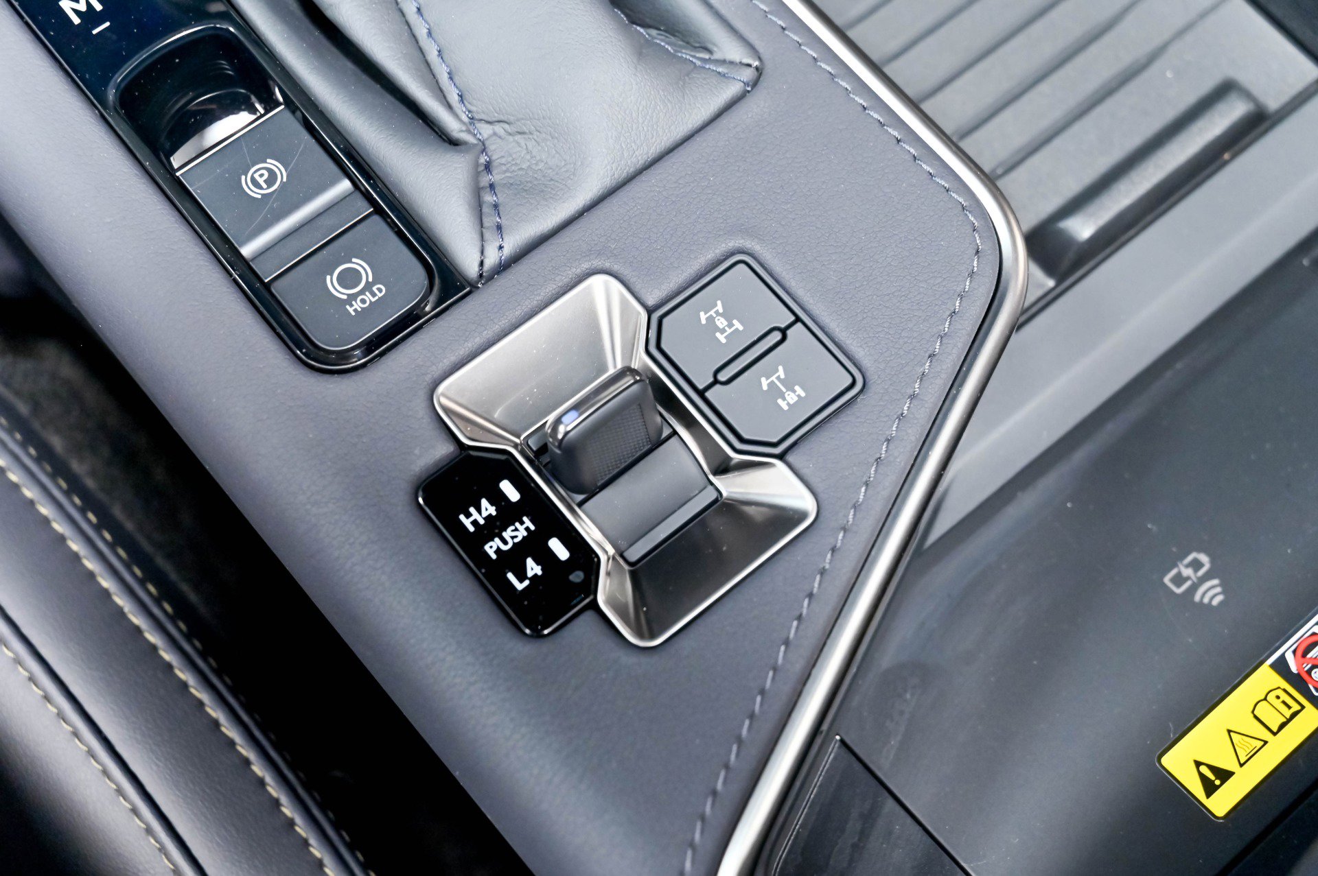 Used 2025 Lexus GX 550 AWD/4WD image 69