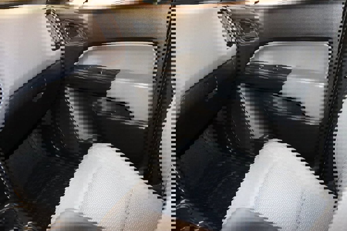 Used 2015 Chevrolet Colorado W/T w/ WT Convenience Package image 42