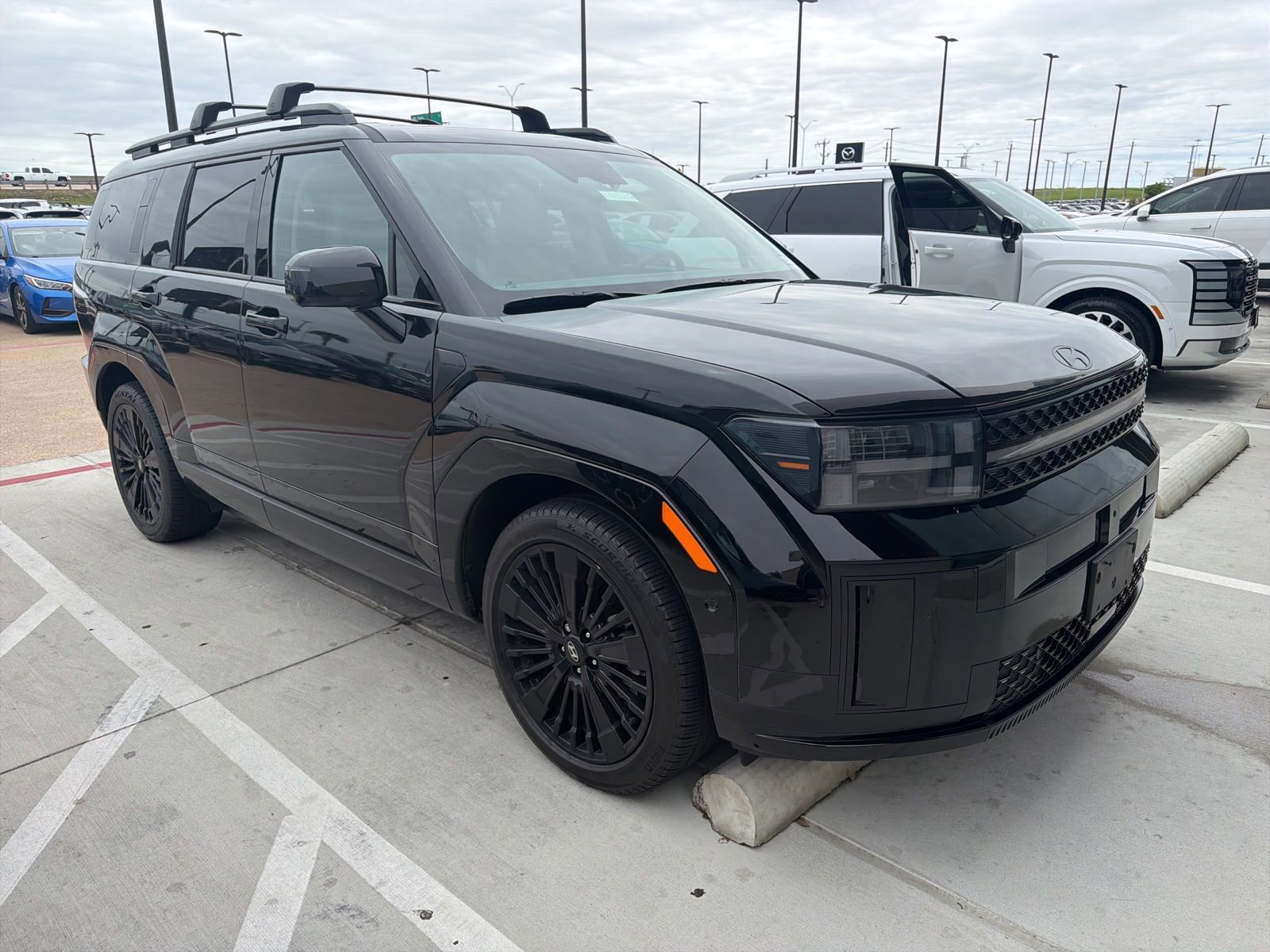 Certified 2025 Hyundai Santa Fe Calligraphy image 3