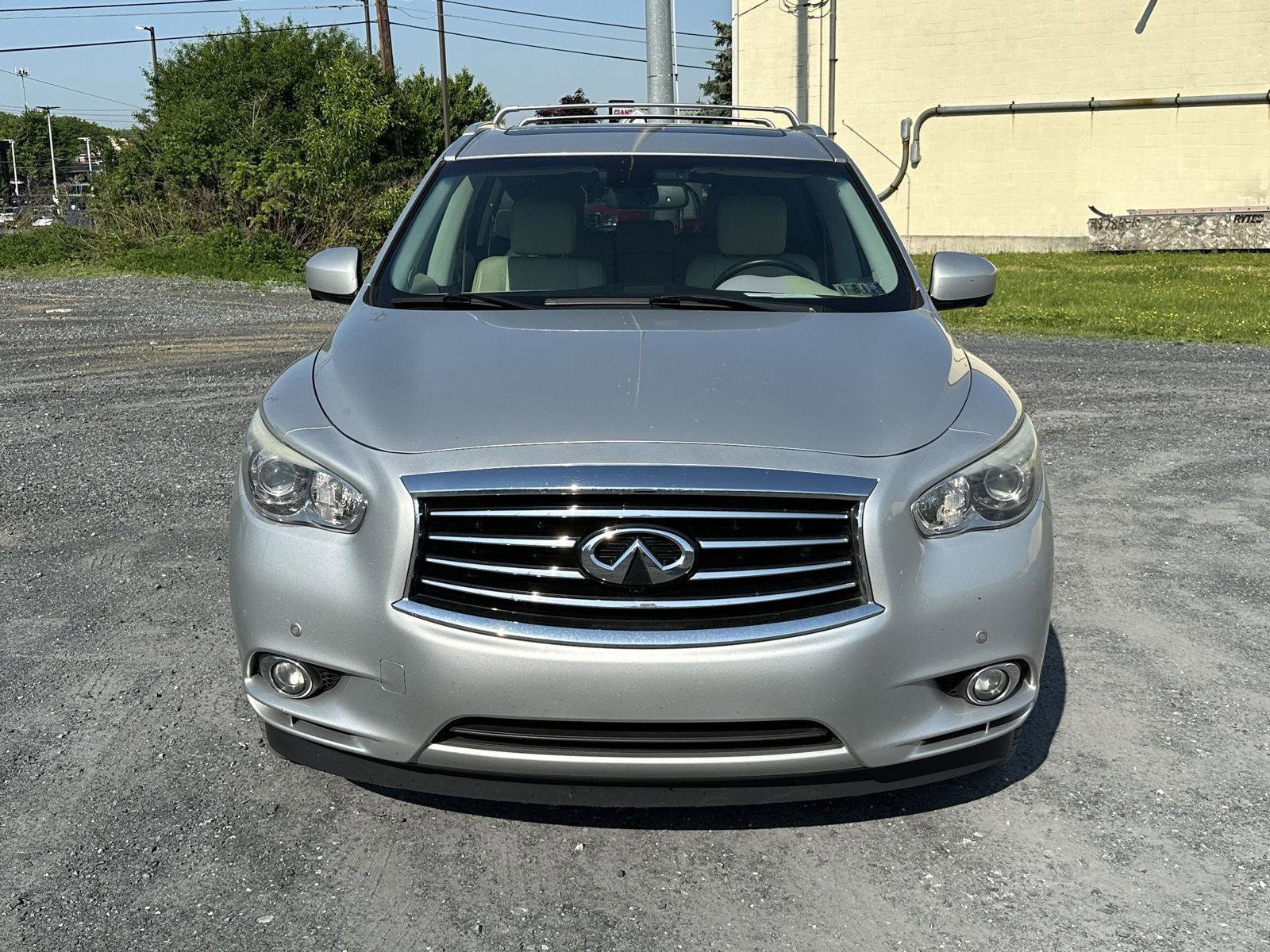 Used 2015 INFINITI QX60 Luxe w/ Deluxe Touring Package AWD/4WD image 3