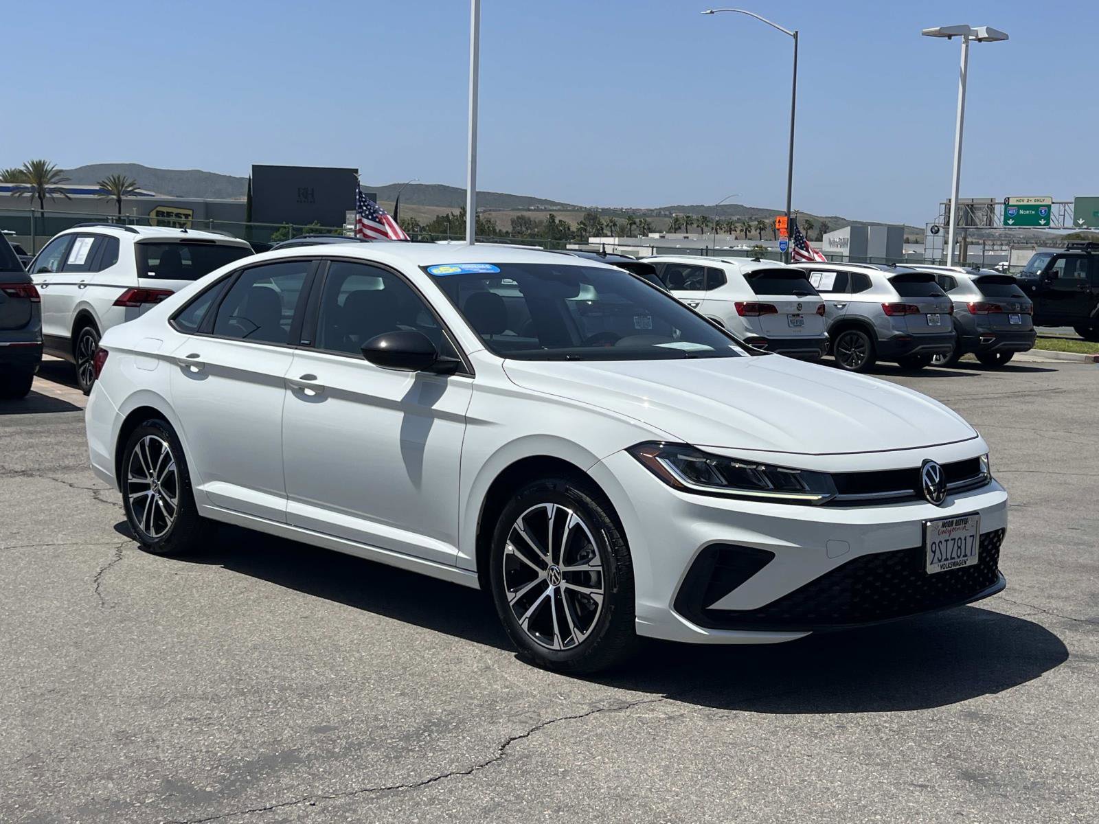 Used 2025 Volkswagen Jetta Sport image 25