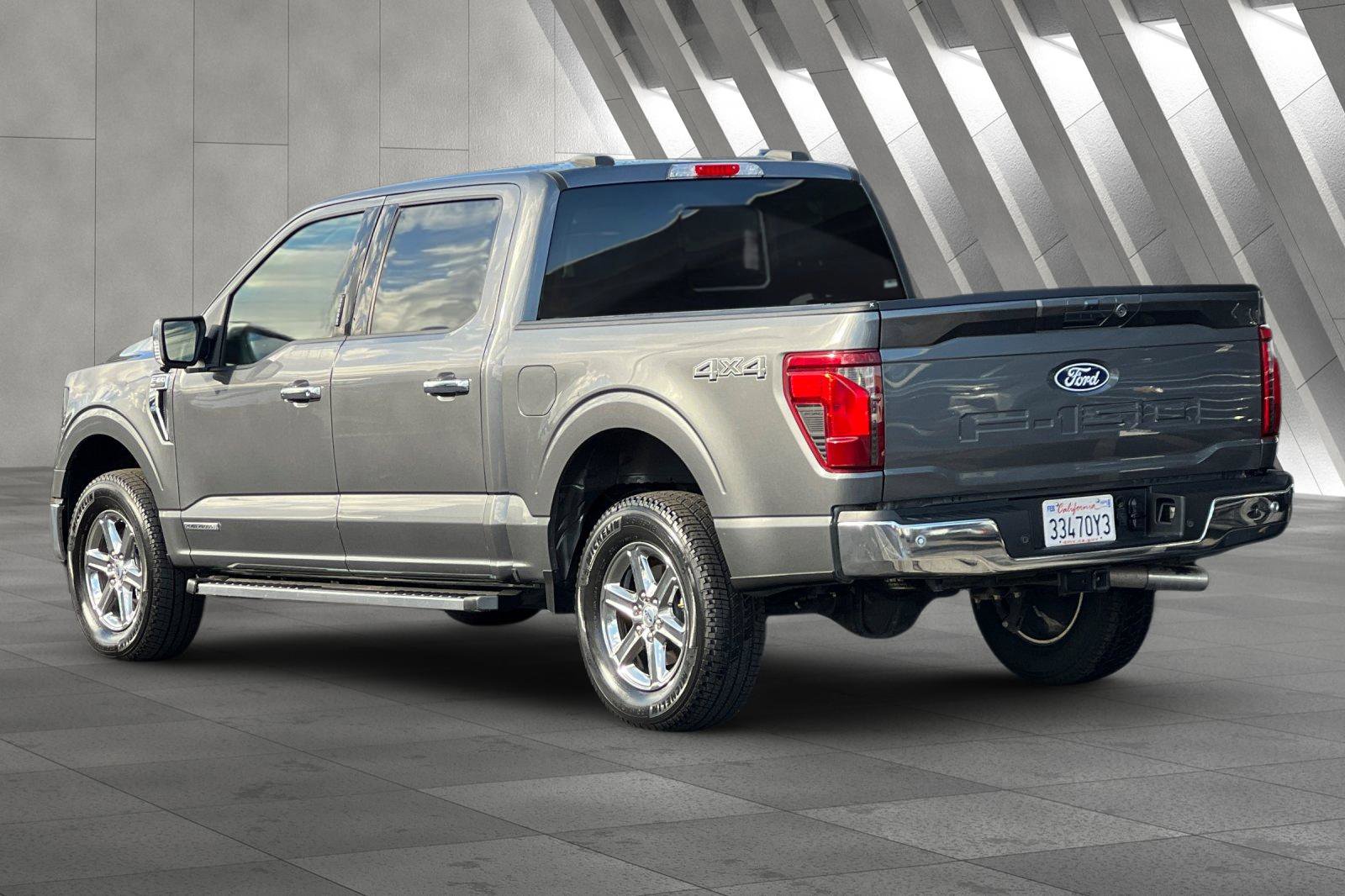 Used 2024 Ford F150 XLT w/ Equipment Group 302A MID image 6