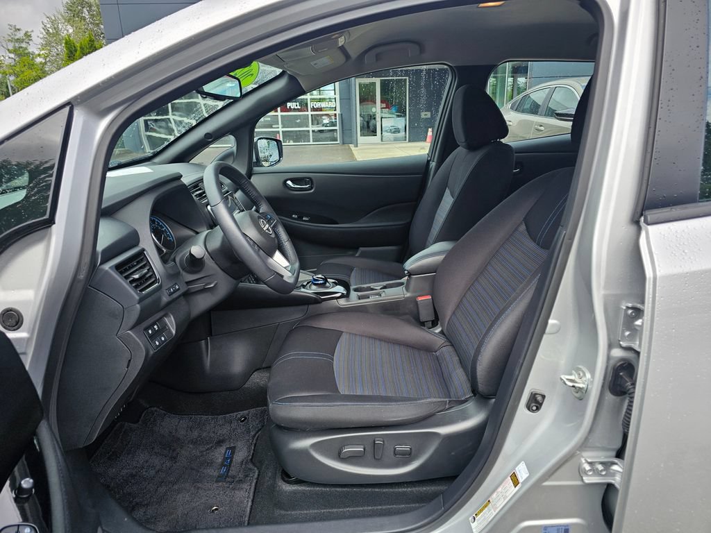 Used 2023 Nissan Leaf SV Plus FWD image 17