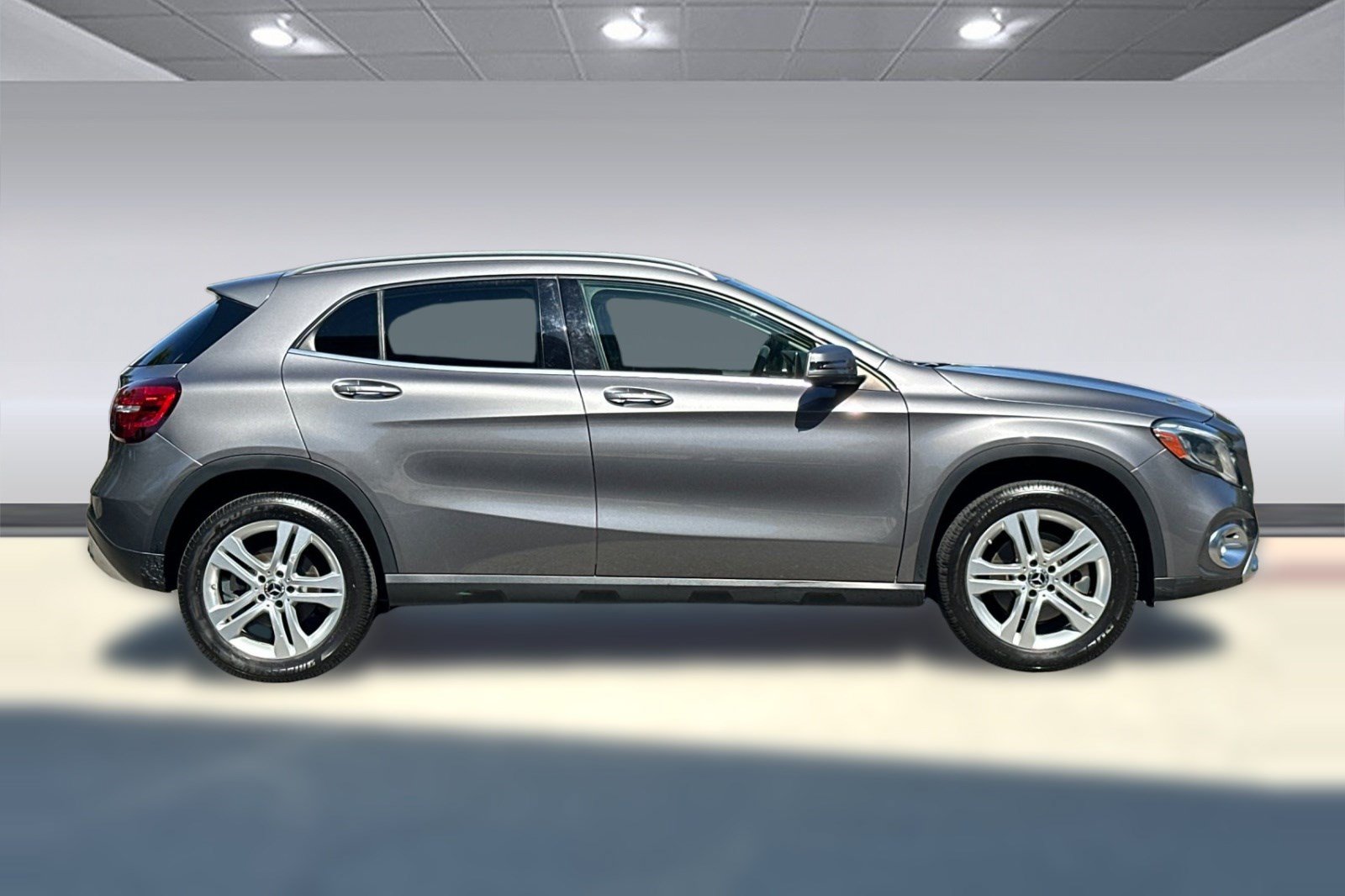 Certified 2020 Mercedes-Benz GLA 250 4MATIC image 7