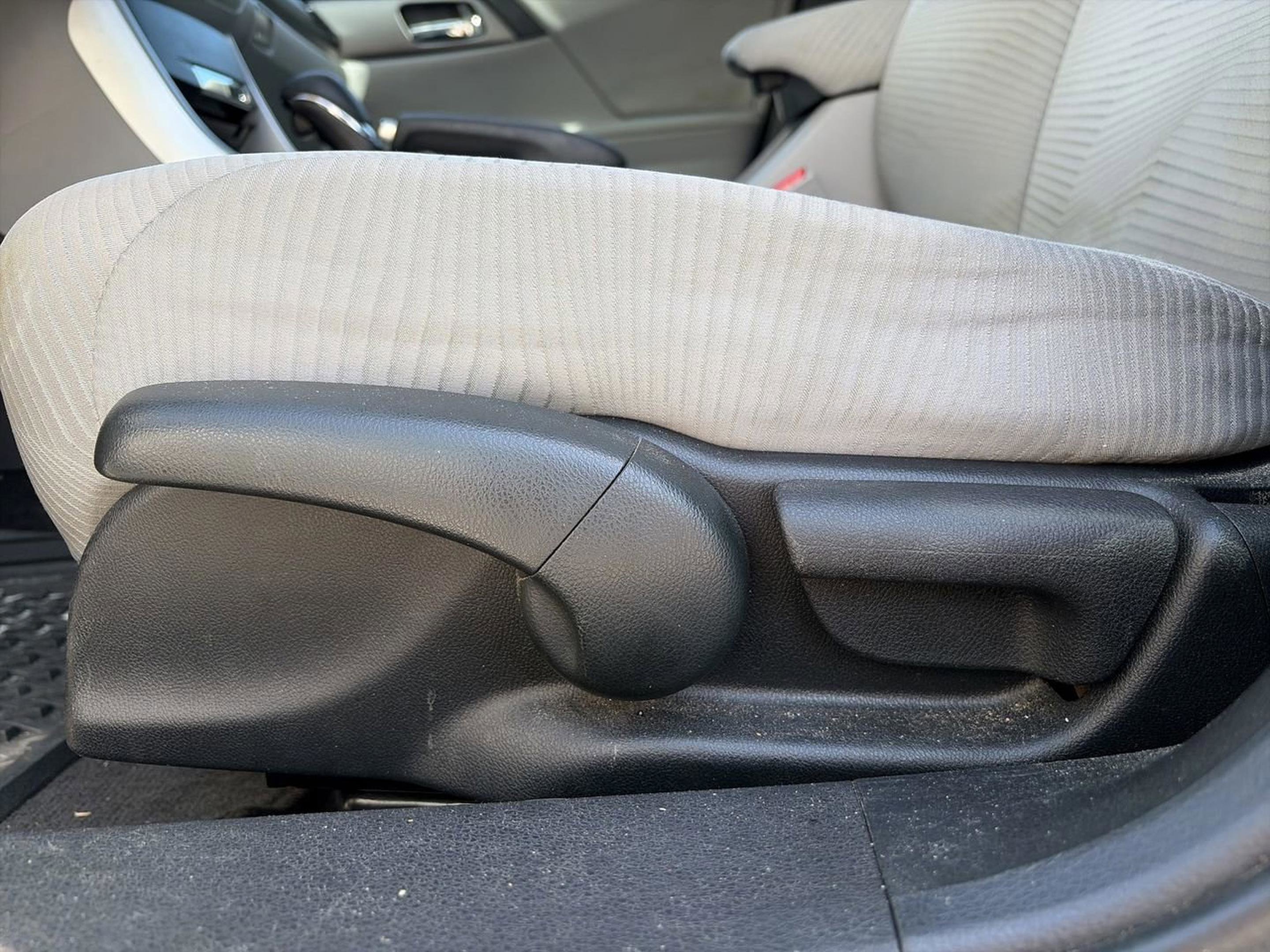 Used 2014 Honda Accord LX image 13