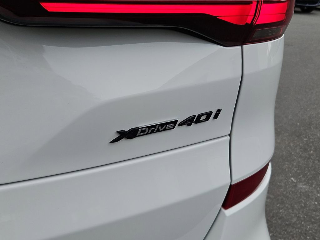 Used 2023 BMW X5 xDrive40i w/ Executive Package image 39