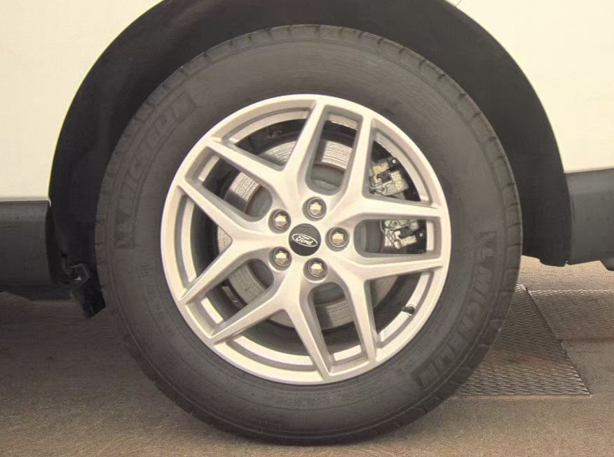 Used 2024 Ford Edge SEL w/ Convenience Package AWD/4WD image 6