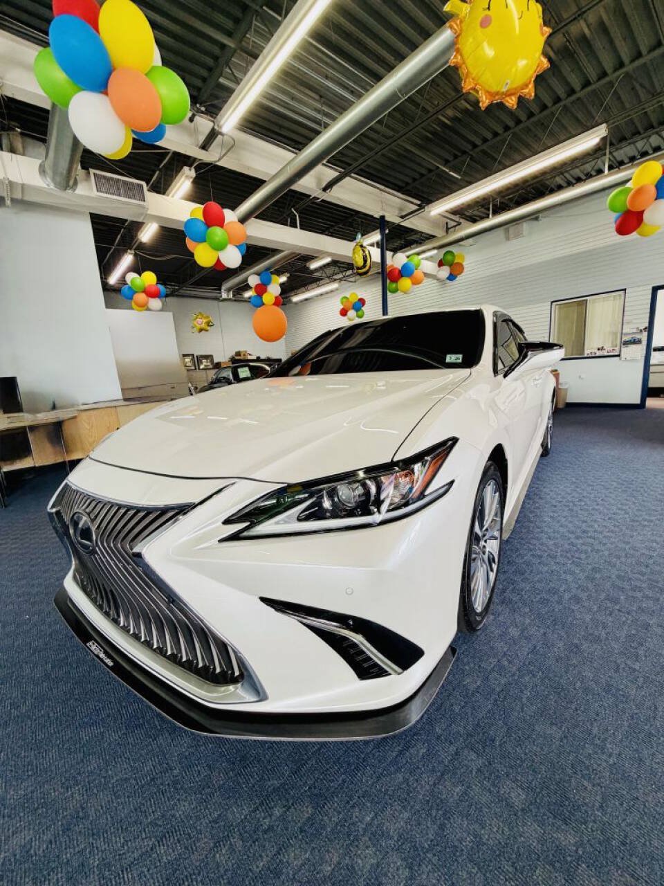 Used 2021 Lexus ES 250 w/ Premium Package