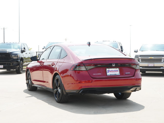 Used 2024 Honda Accord Sport image 9