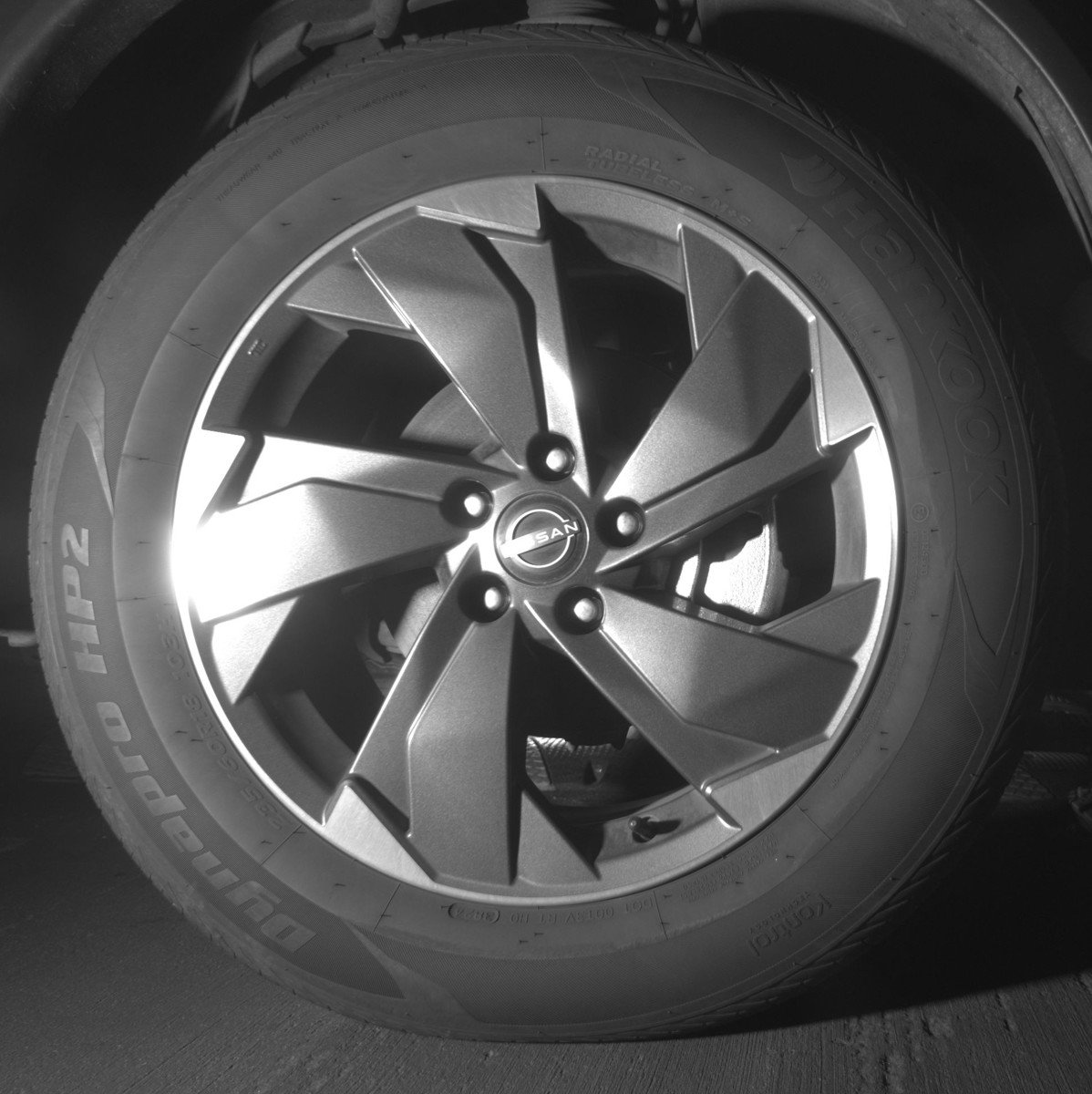 Used 2025 Nissan Rogue SV AWD/4WD image 13