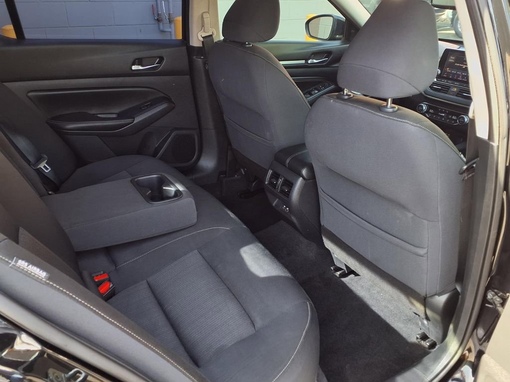 Used 2019 Nissan Altima 2.5 SV image 21