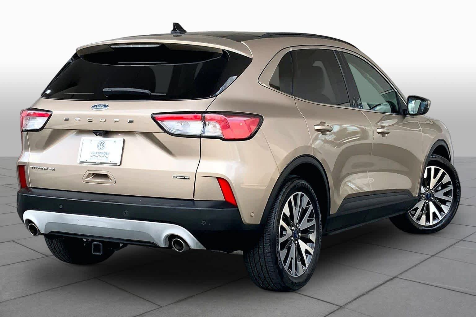 Used 2020 Ford Escape Titanium AWD/4WD image 15