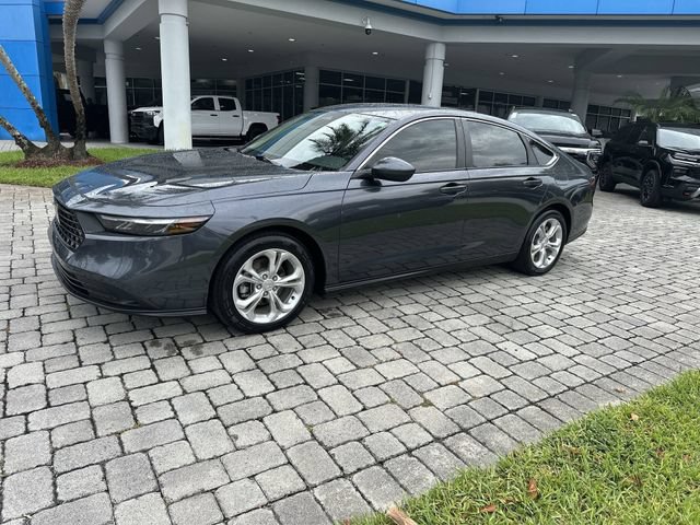 Used 2023 Honda Accord LX image 31