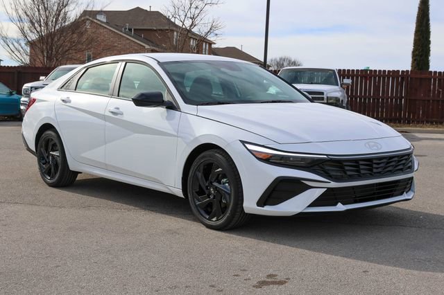 New 2026 Hyundai Elantra Sport FWD image 1