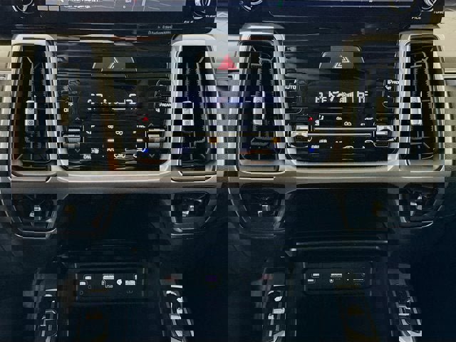 Certified 2023 Kia Sorento EX image 16