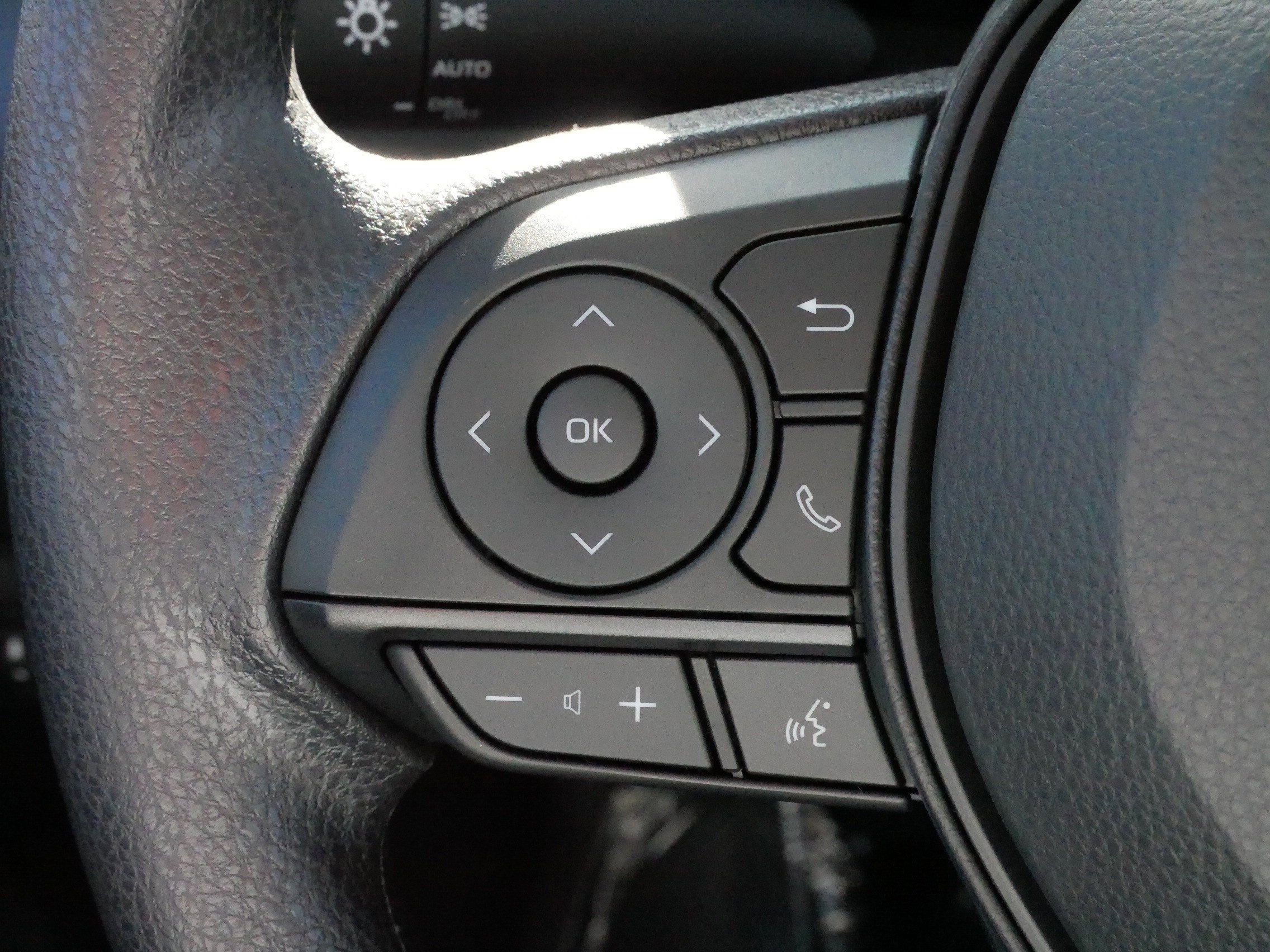 Certified 2026 Toyota Corolla LE image 26