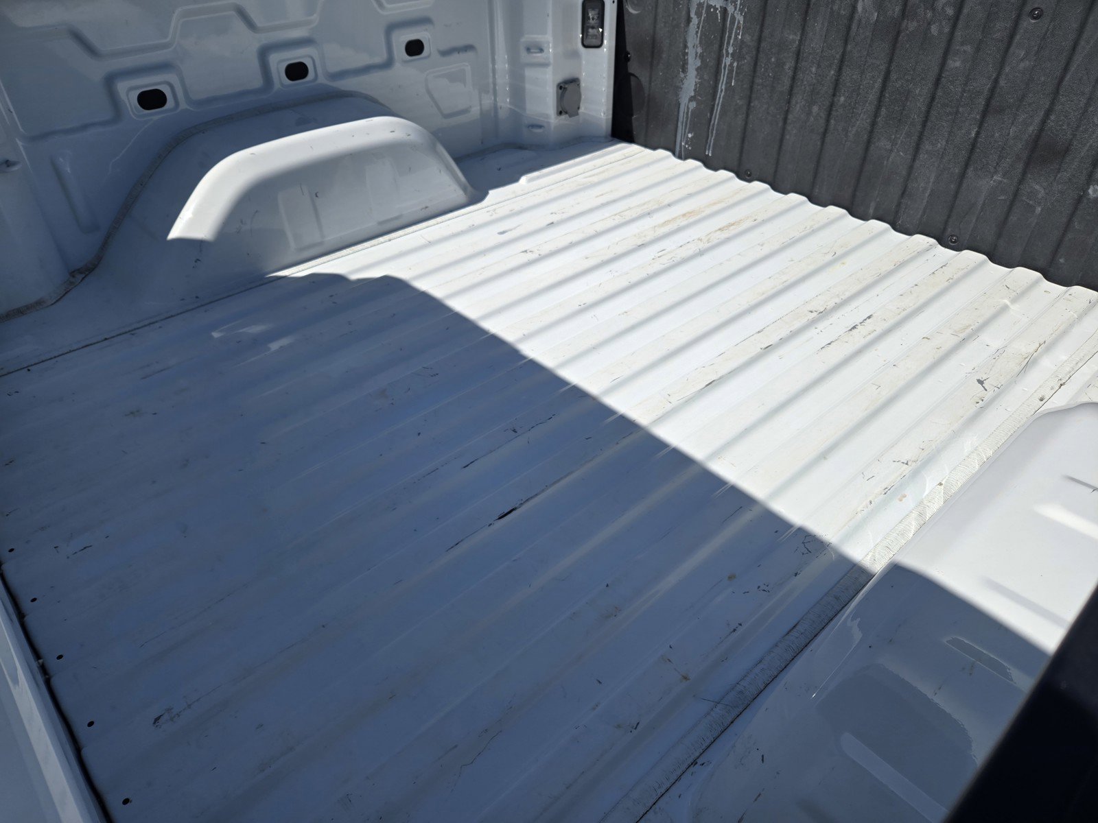 Certified 2023 GMC Sierra 1500 Elevation w/ LPO, Elevation Black Package image 9