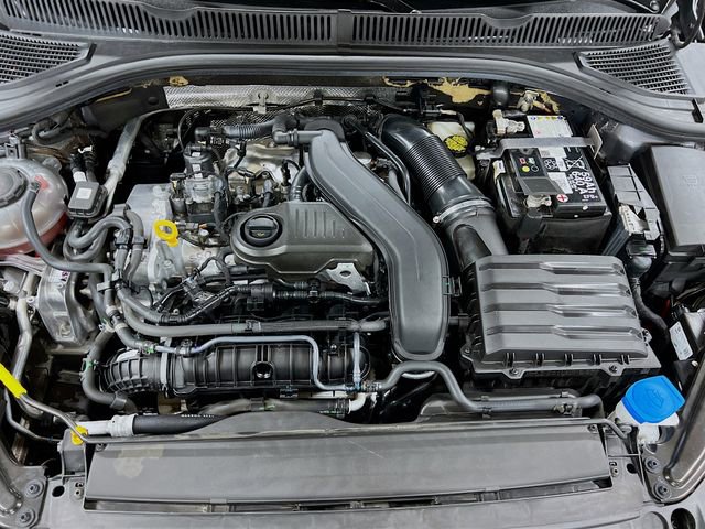 Used 2024 Volkswagen Jetta SE image 28