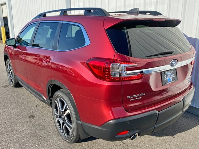 New 2025 Subaru Ascent Limited image 5