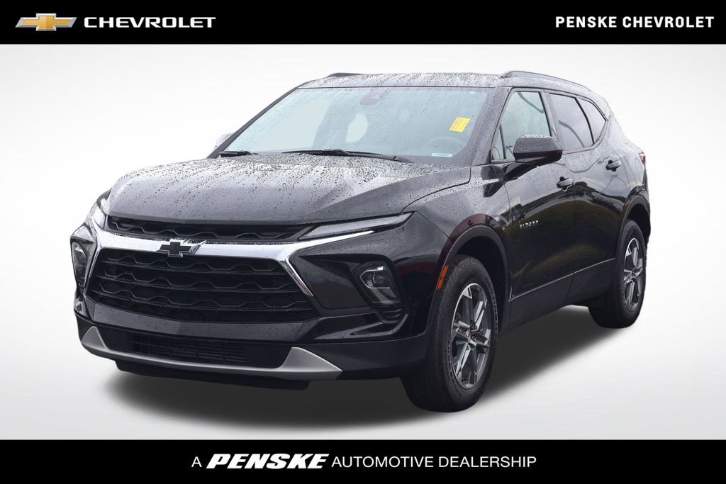 Used 2023 Chevrolet Blazer LT w/ Convenience Package FWD image 1