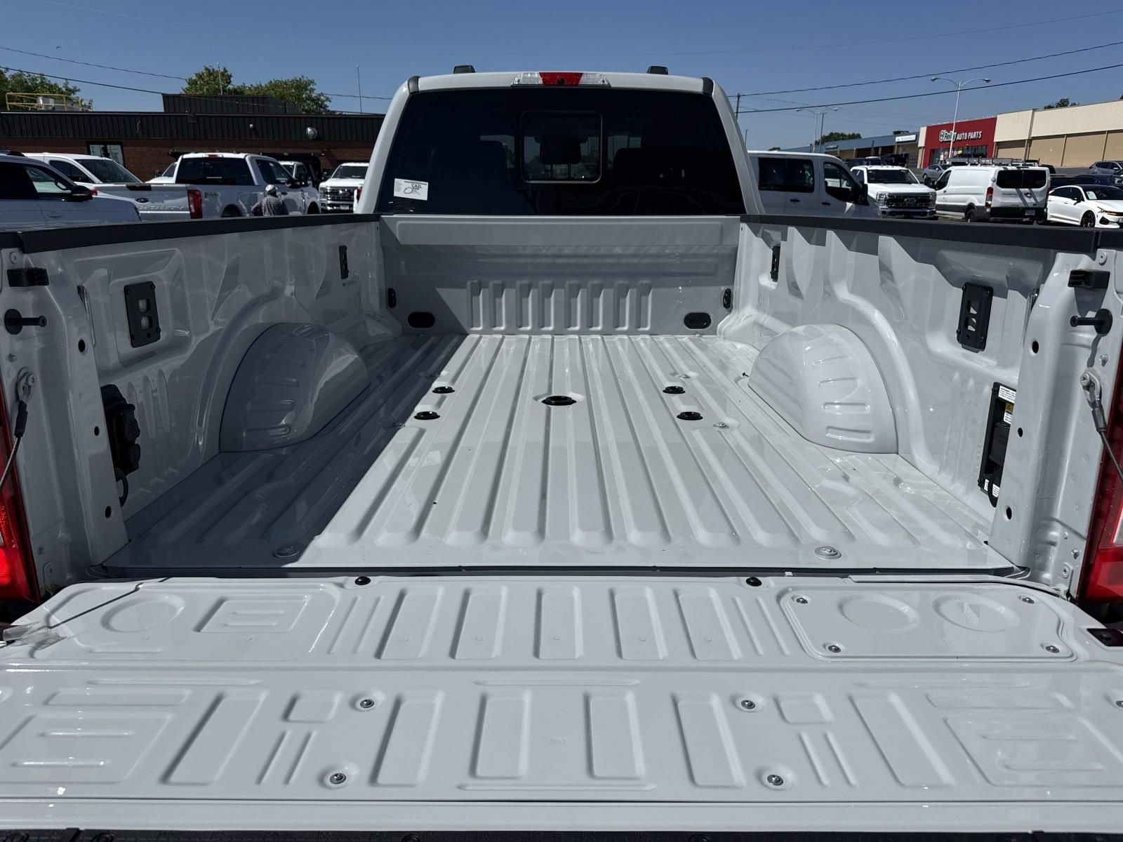 New 2026 Ford F350 Lariat w/ Lariat Ultimate Package AWD/4WD image 12