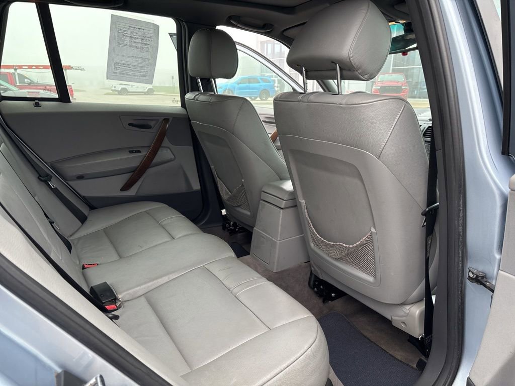 Used 2004 BMW X3 3.0i image 12