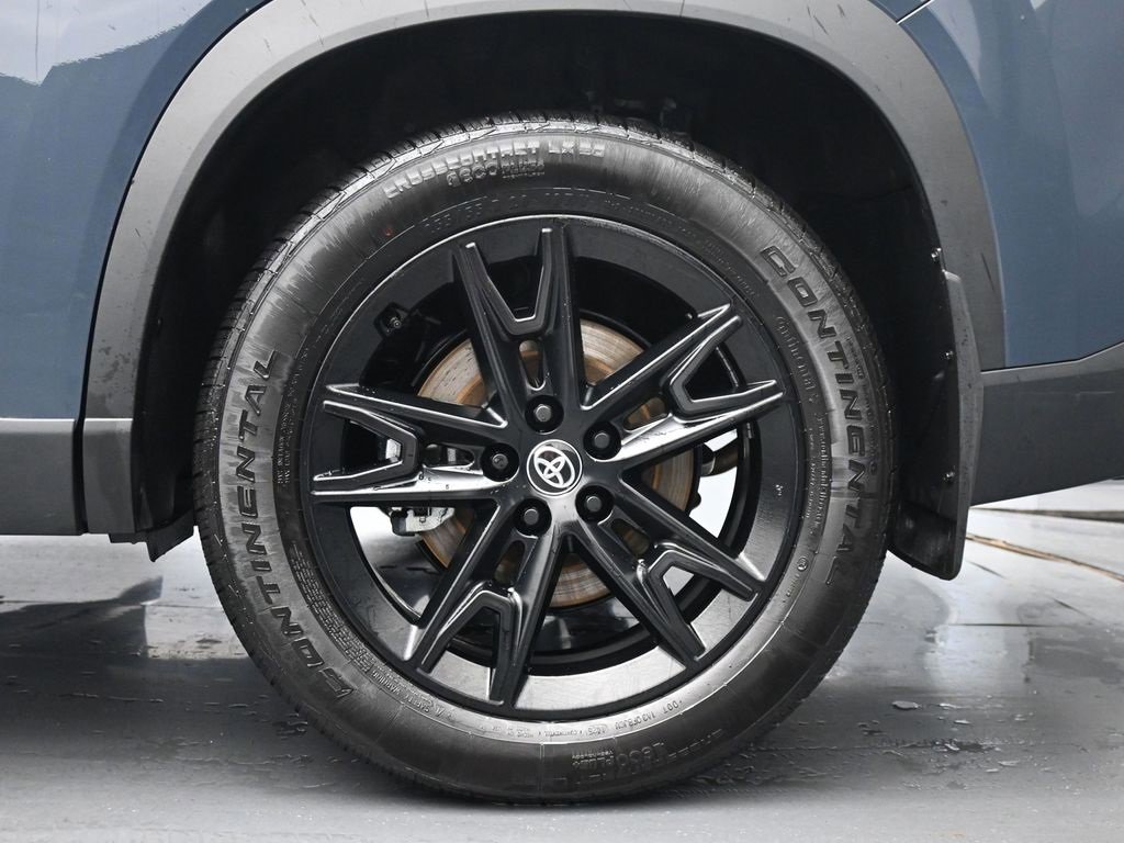 Used 2025 Toyota Grand Highlander AWD Hybrid image 12