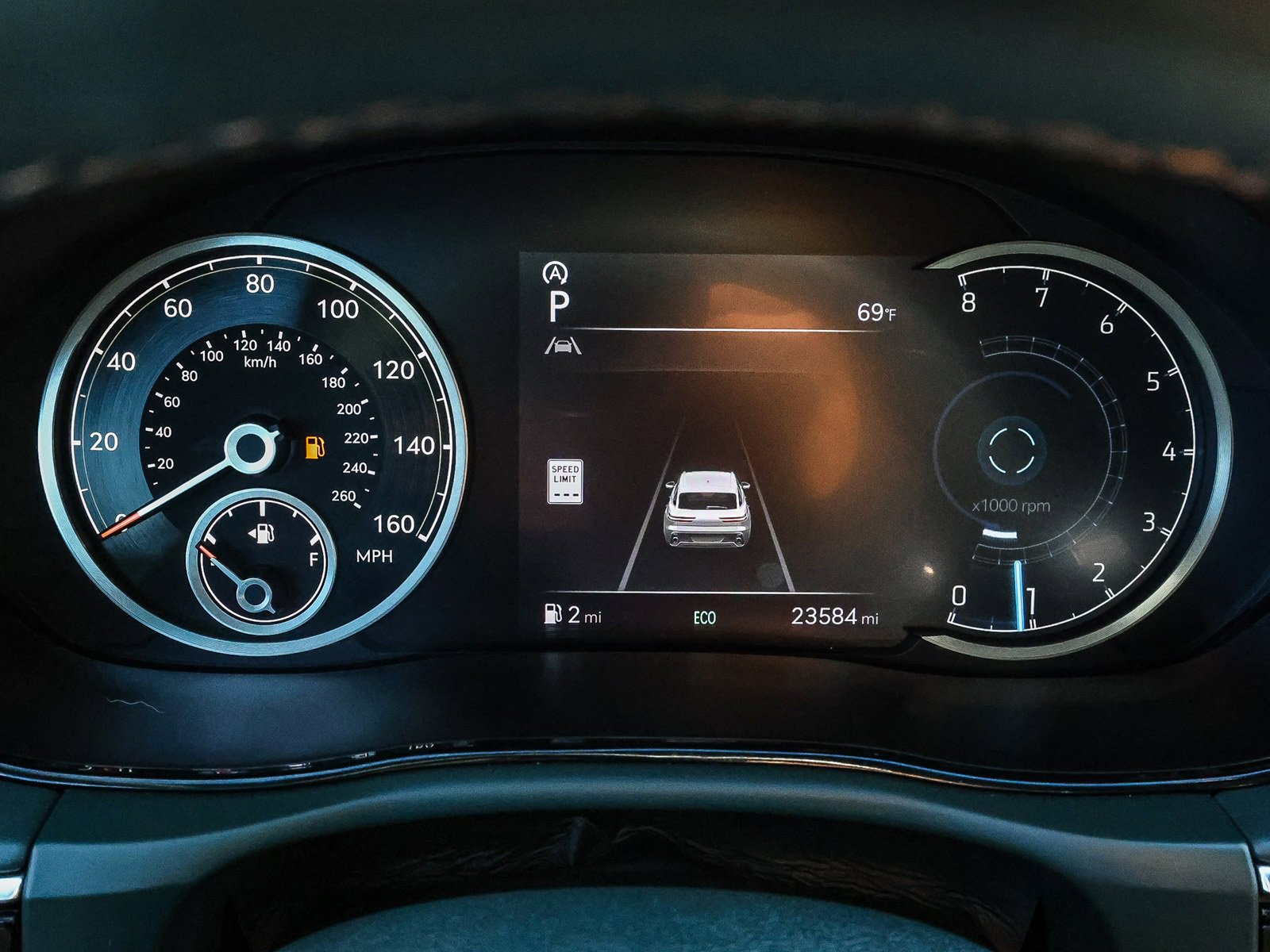 Used 2023 Genesis GV70 2.5T w/ Advanced Package image 26