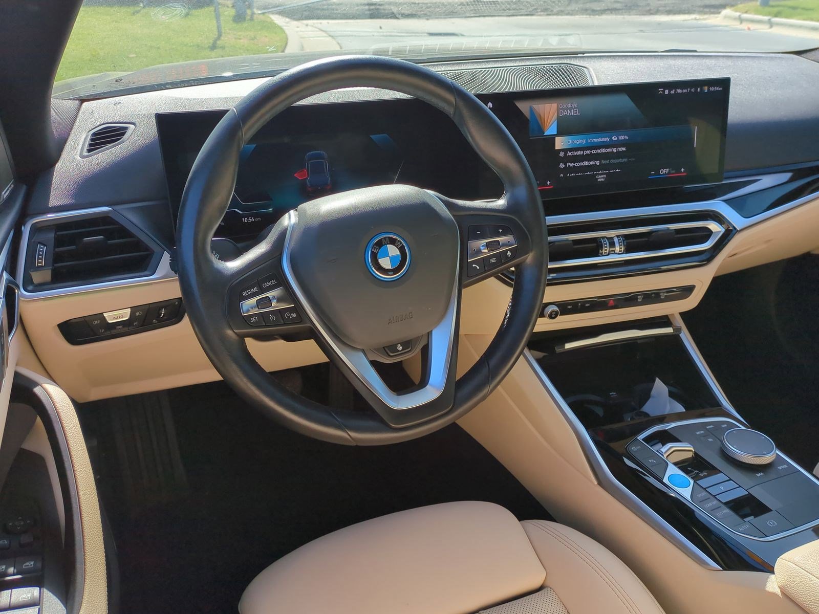 Used 2023 BMW i4 eDrive35 w/ Premium Package image 27