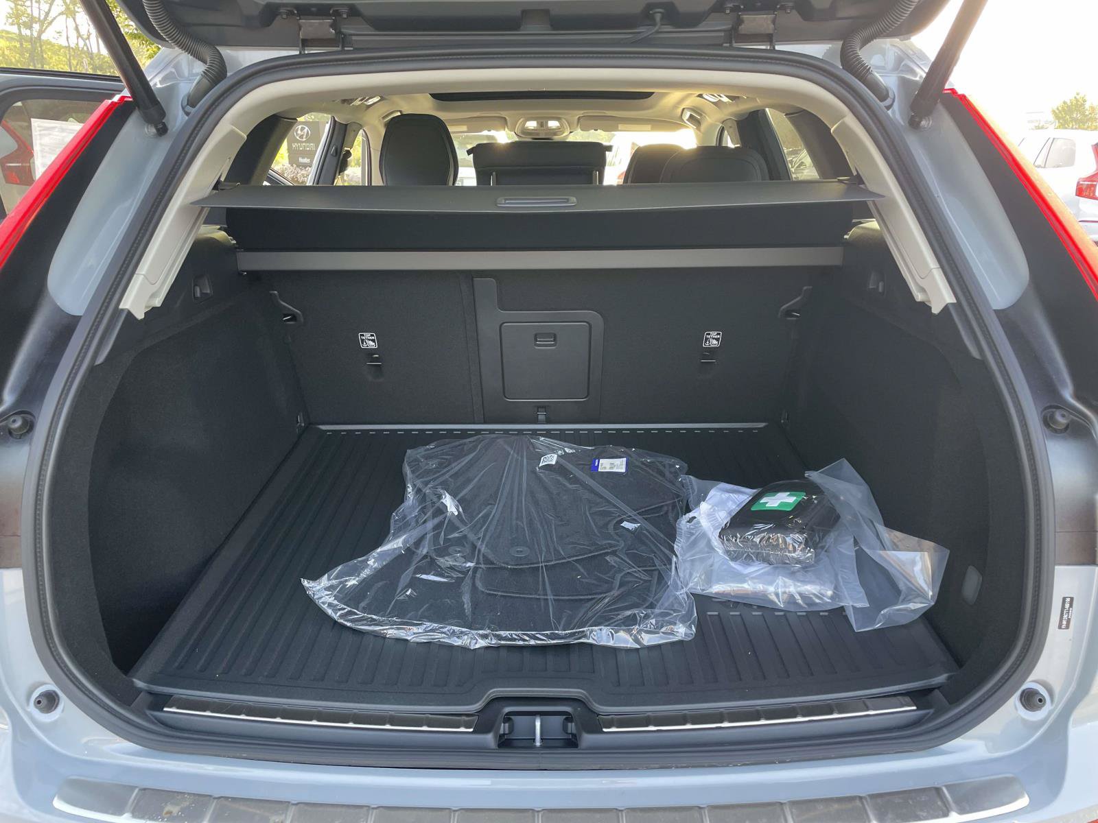 New 2026 Volvo XC60 B5 Plus w/ Protection Package Premier AWD/4WD image 30