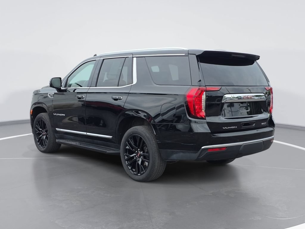 Certified 2023 GMC Yukon SLT w/ SLT Luxury Package AWD/4WD image 6