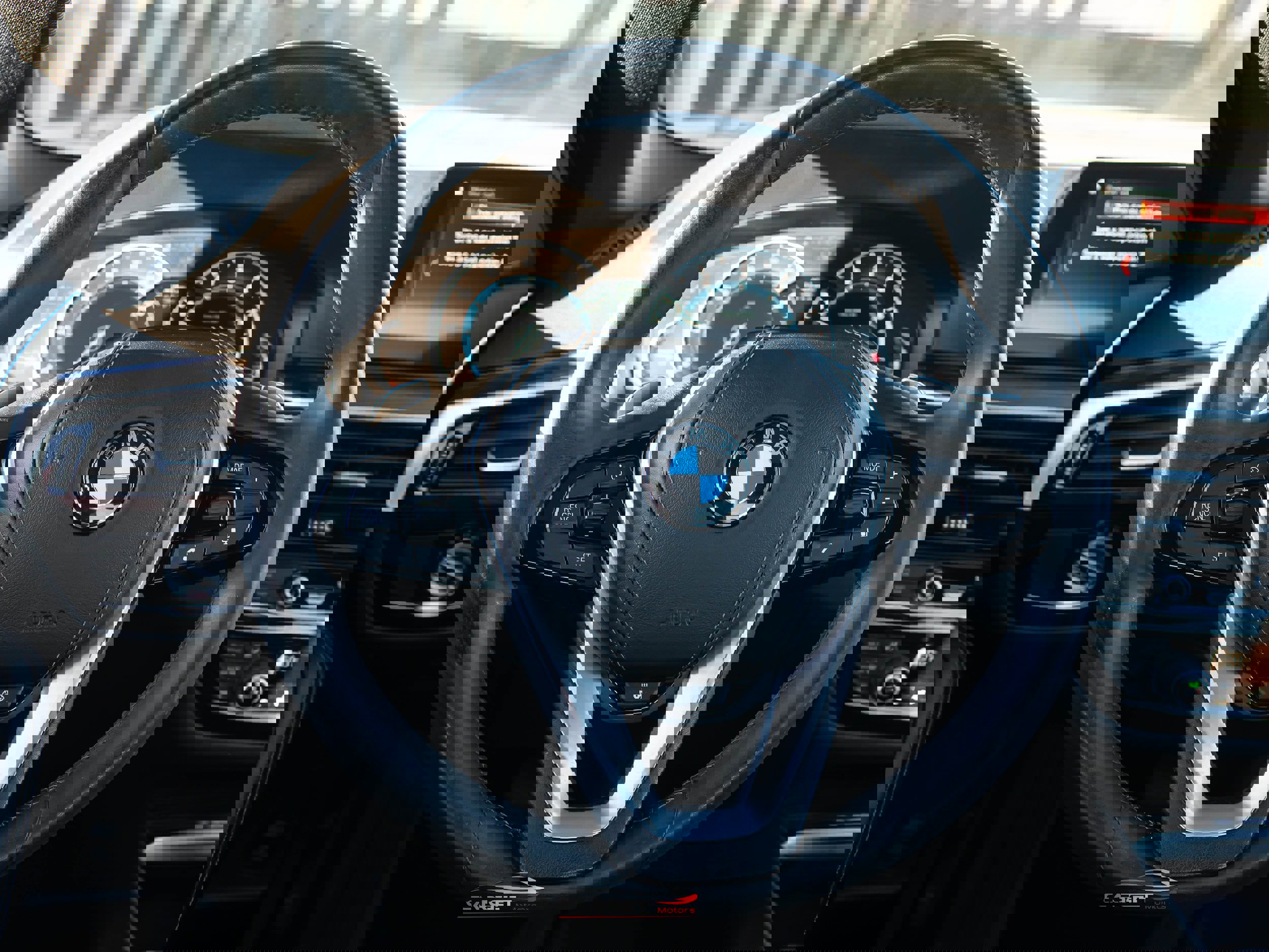 Used 2019 BMW 540i image 20