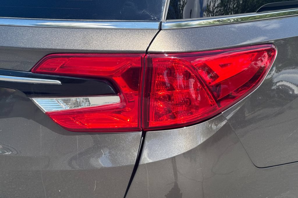 Used 2023 Honda Odyssey EX-L image 27