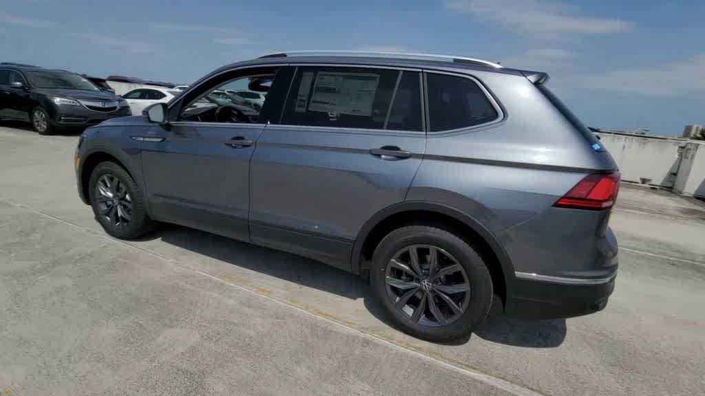 Used 2023 Volkswagen Tiguan SE FWD image 7