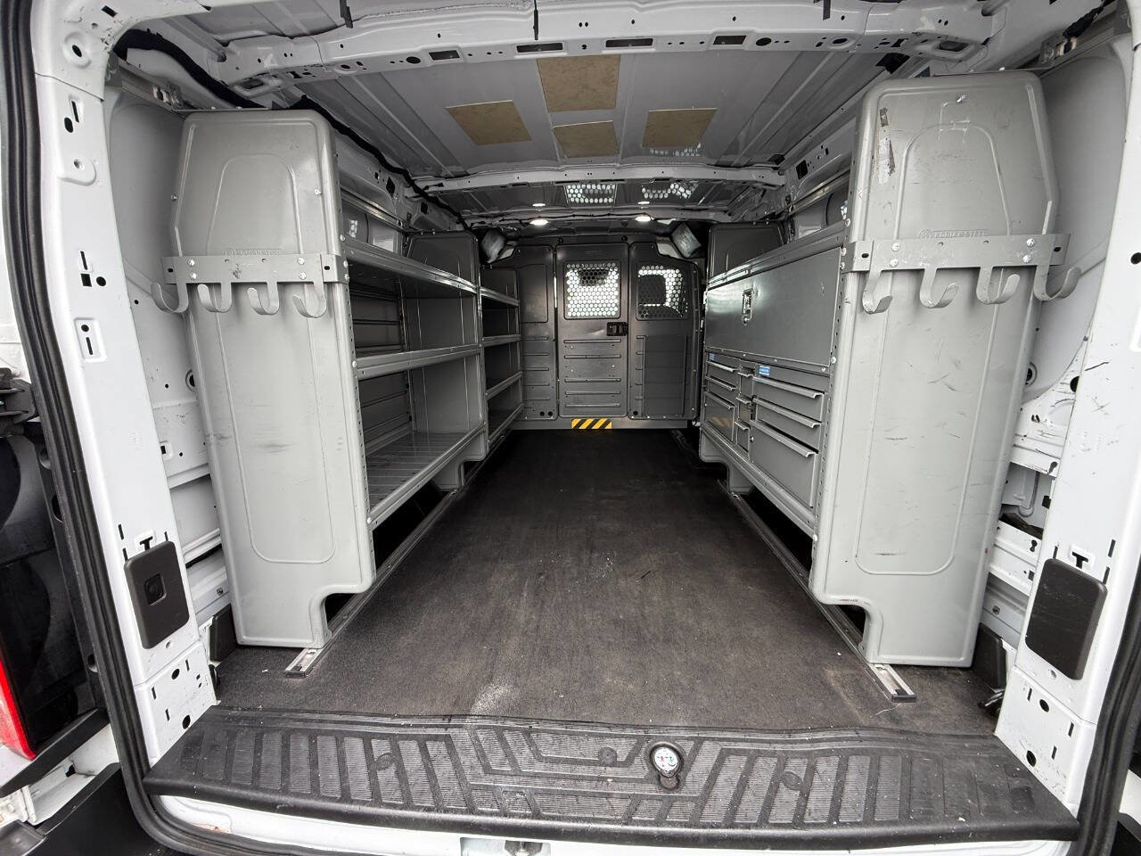 Used 2019 Ford Transit 150 130 Low Roof RWD image 8
