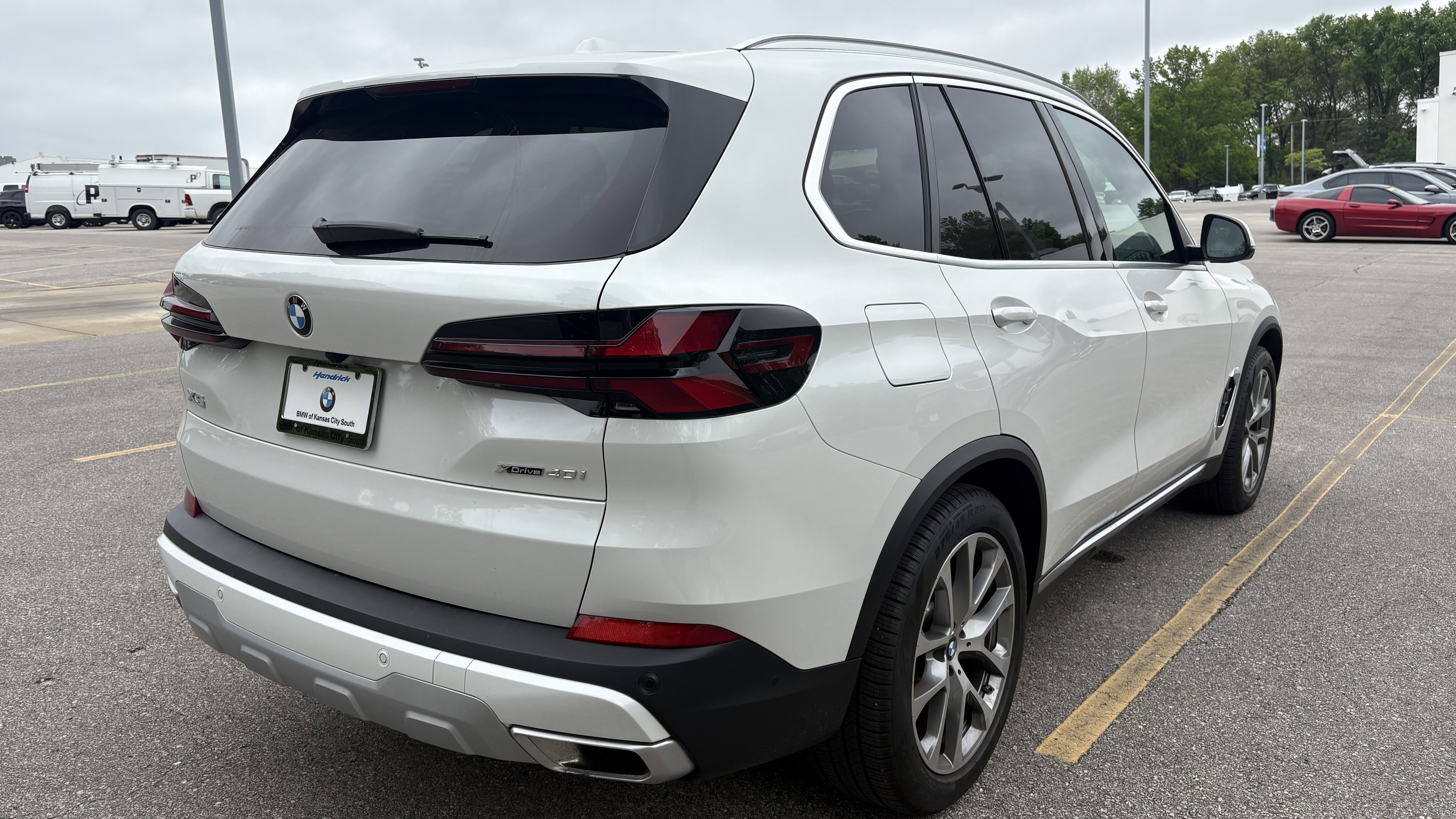 Certified 2026 BMW X5 xDrive40i AWD/4WD image 10
