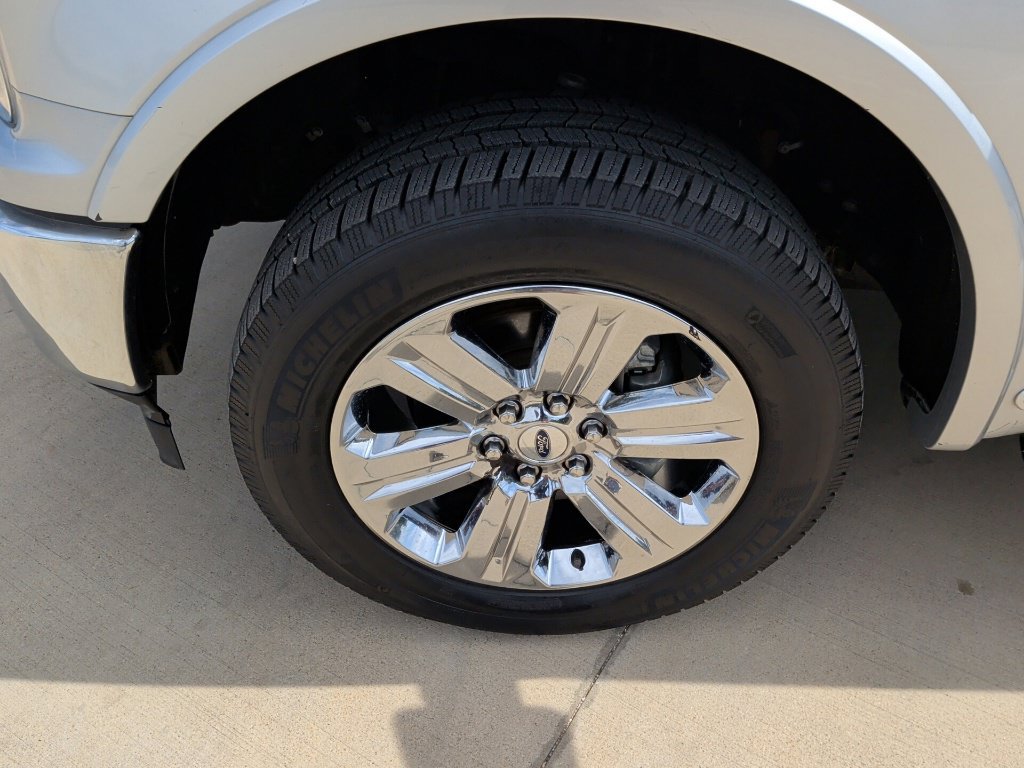 Used 2019 Ford F150 Lariat w/ Equipment Group 502A Luxury AWD/4WD image 51