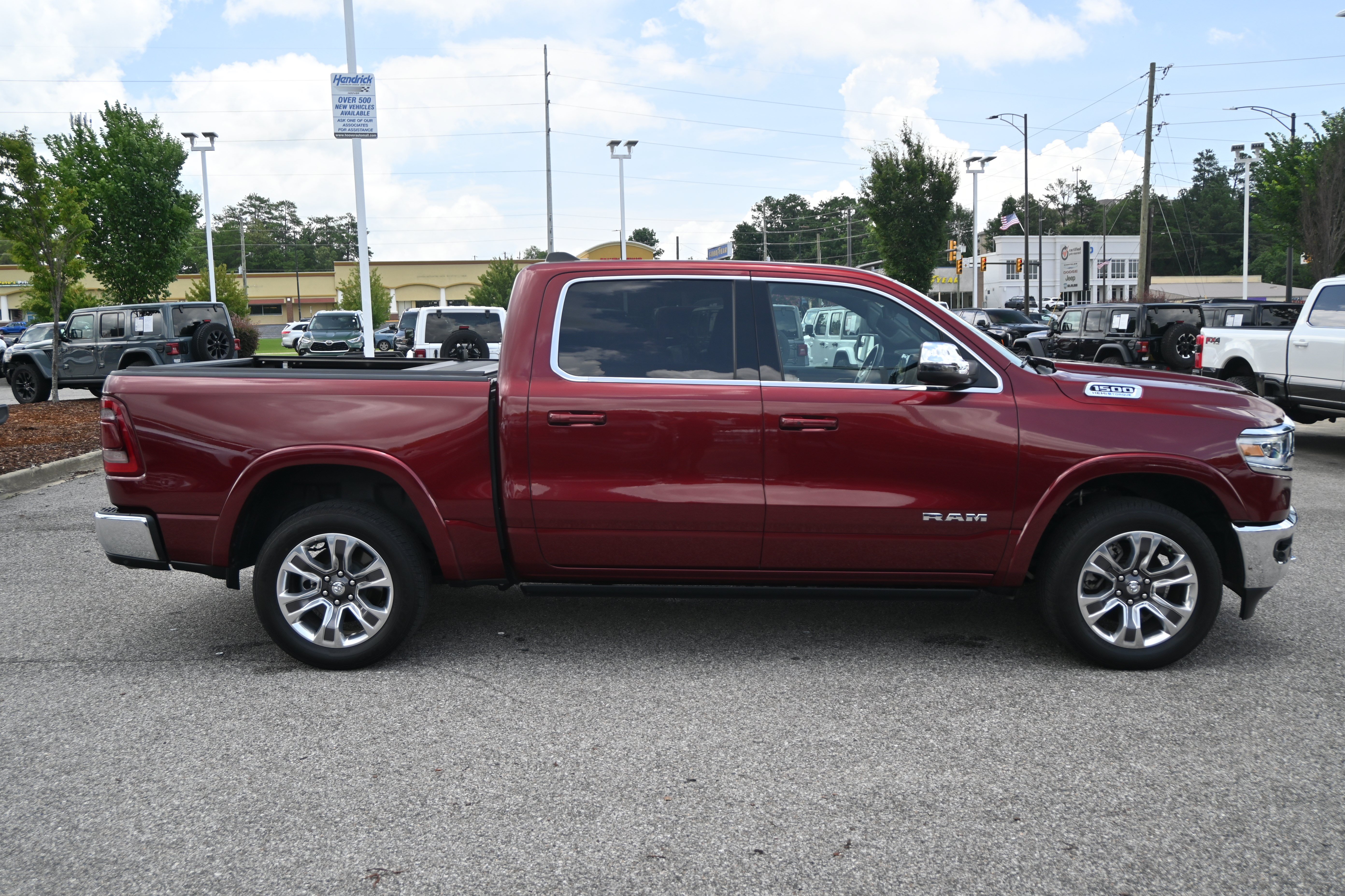 Used 2023 RAM 1500 Limited AWD/4WD image 11