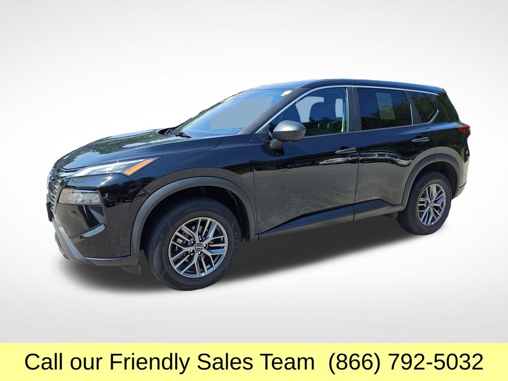 Used 2024 Nissan Rogue S AWD/4WD image 1