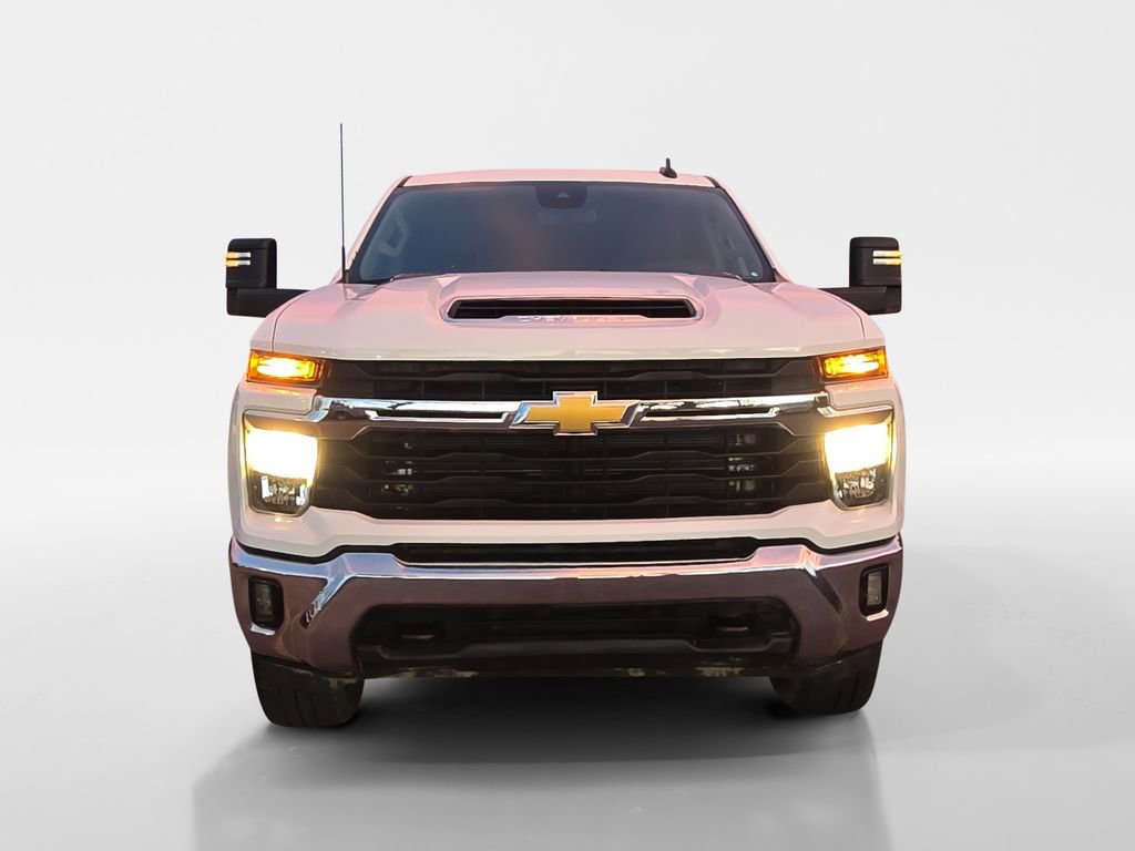 Used 2024 Chevrolet Silverado 2500 LT image 9