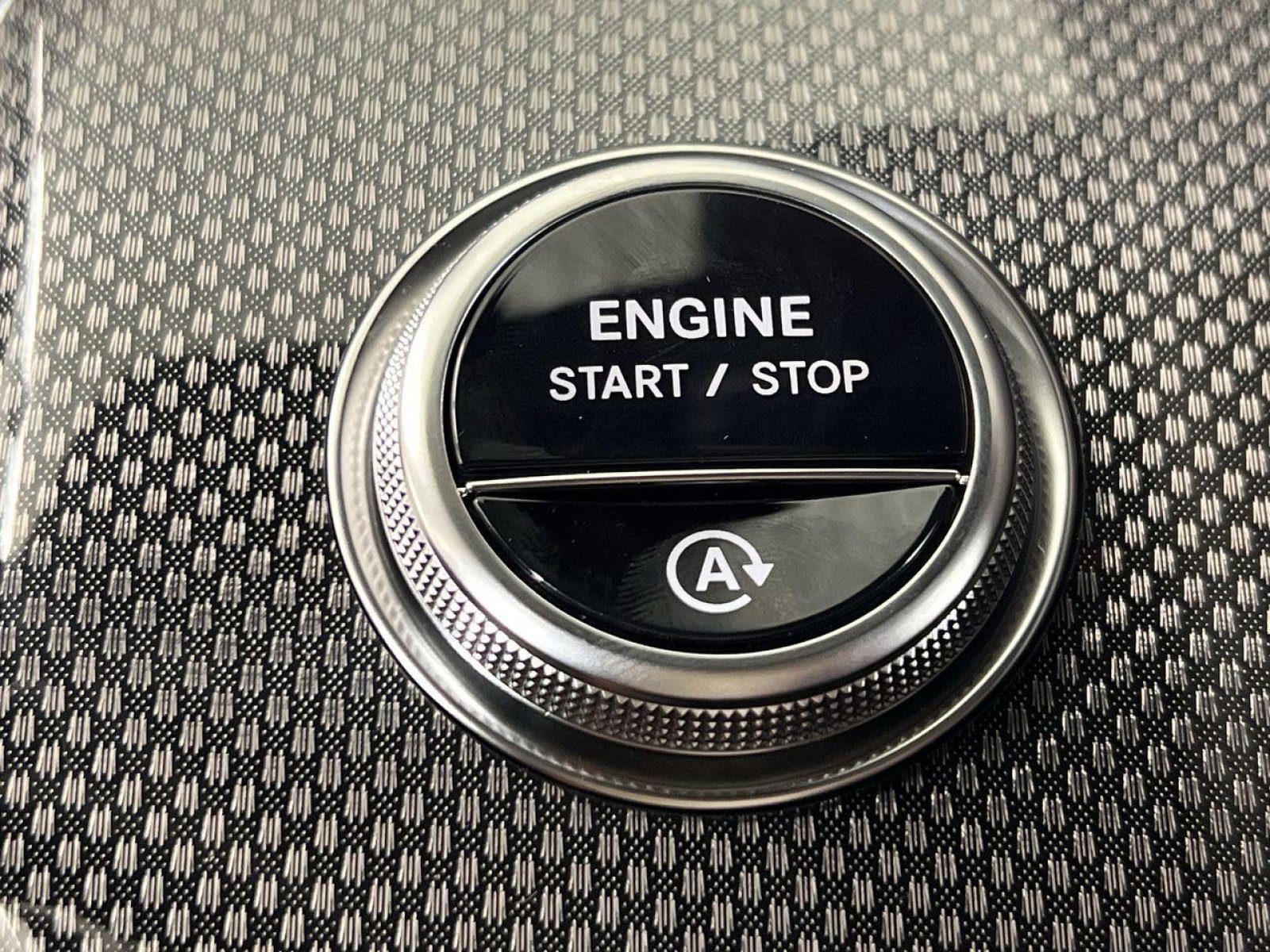 New 2025 Mercedes-Benz GLC 43 AMG 4MATIC image 33