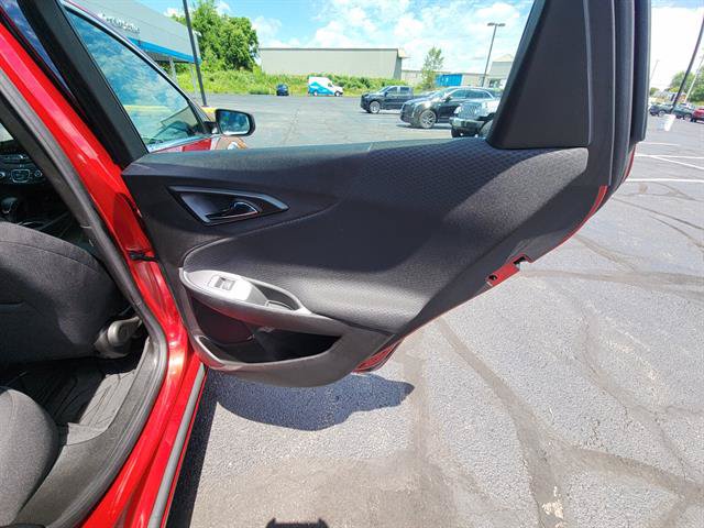 Used 2024 Chevrolet Malibu RS w/ LPO, Floor Liner Package FWD image 11