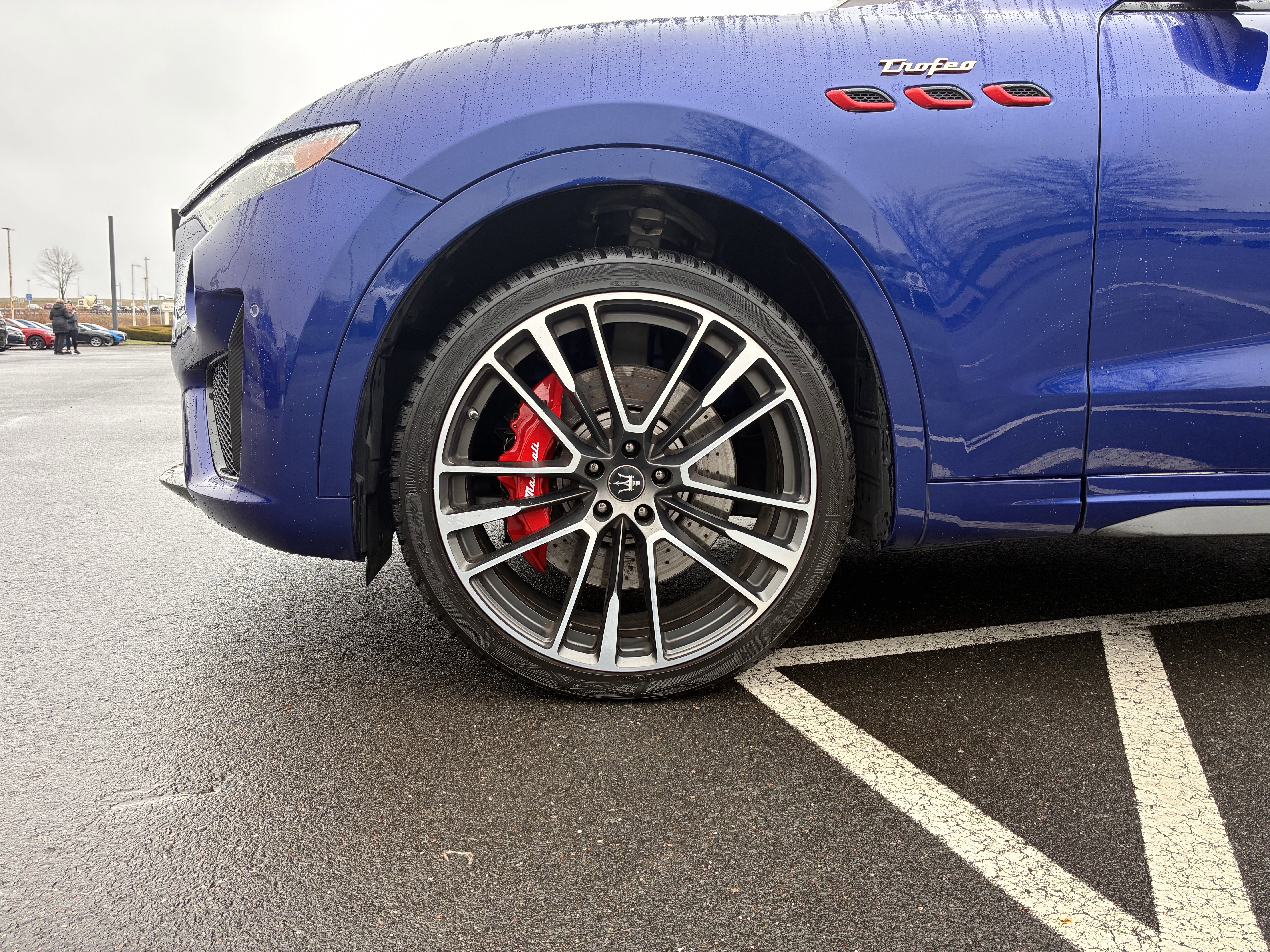 Used 2021 Maserati Levante Trofeo image 16