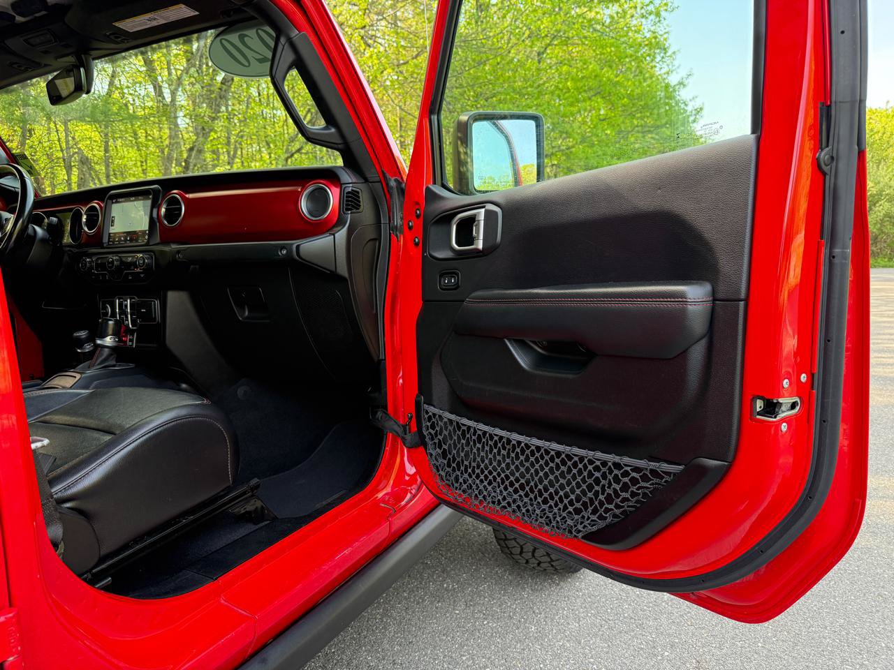Used 2020 Jeep Gladiator Rubicon AWD/4WD image 31