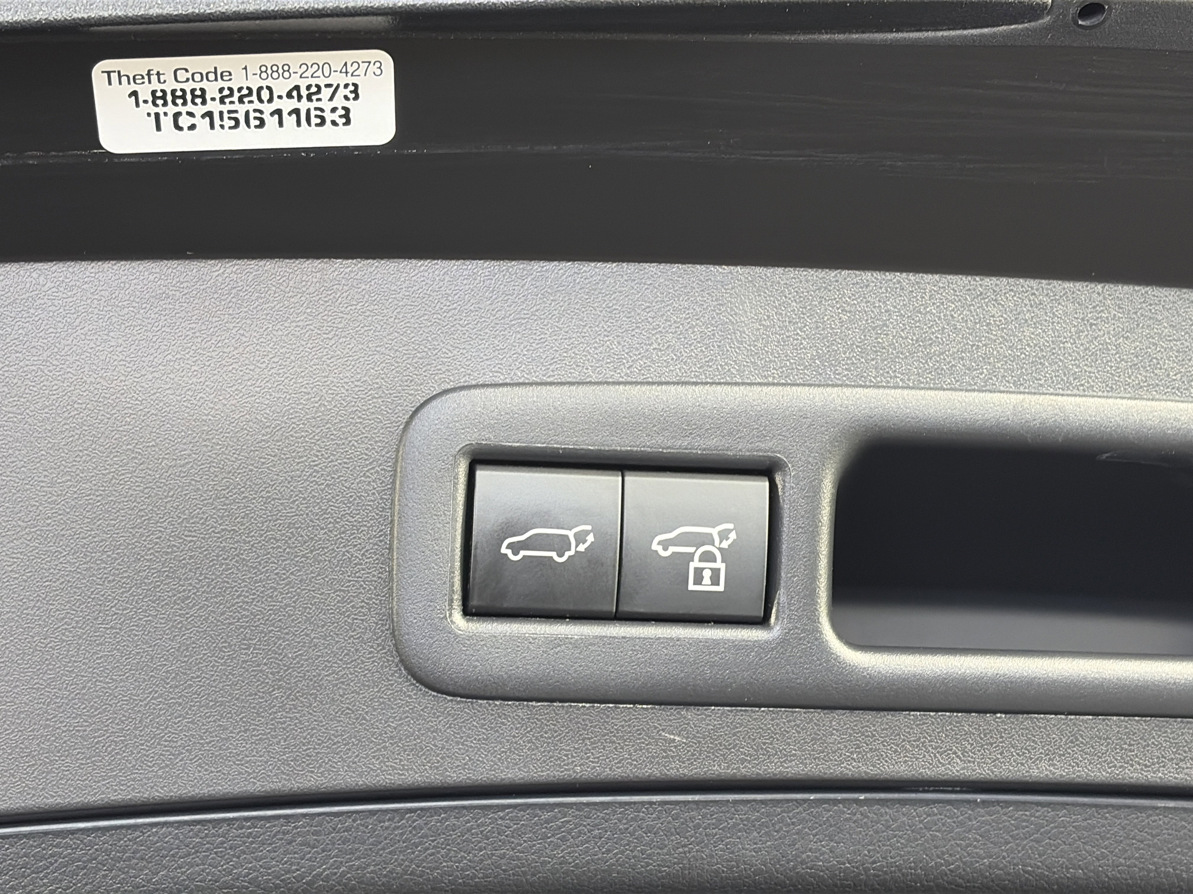 Used 2024 Lexus UX 250h AWD w/ Premium Package image 15