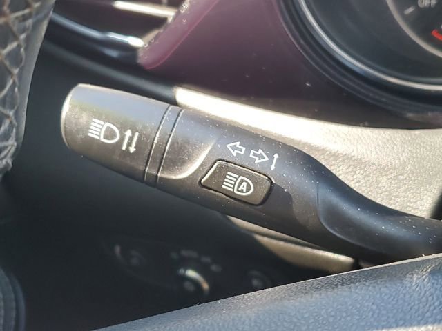 Used 2021 Buick Encore GX Select FWD image 12
