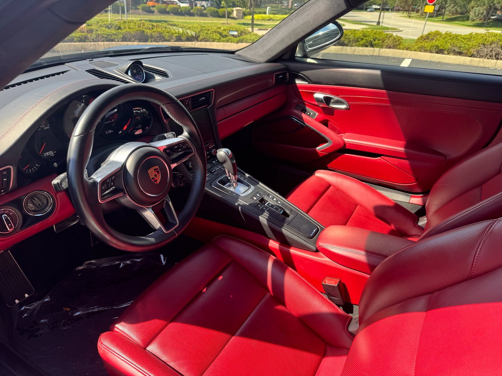 Used 2017 Porsche 911 Carrera S RWD image 7