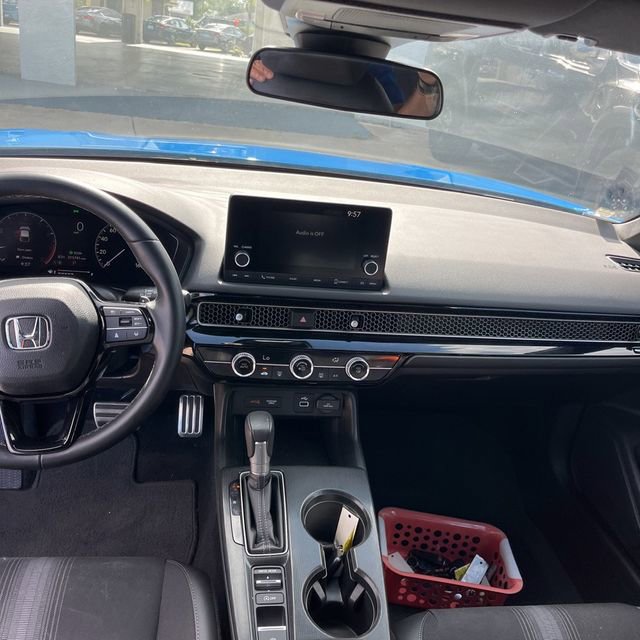 Used 2024 Honda Civic Sport image 17